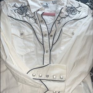 Beautiful western bull shirt